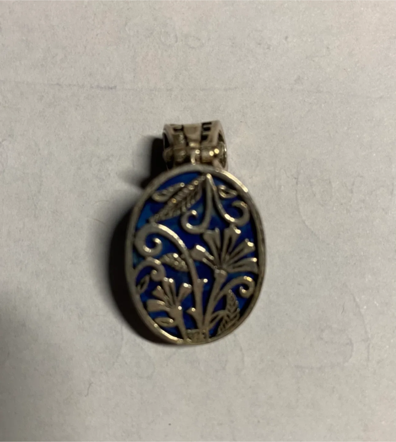 Vintage Lapis Pendant image indicator(2)