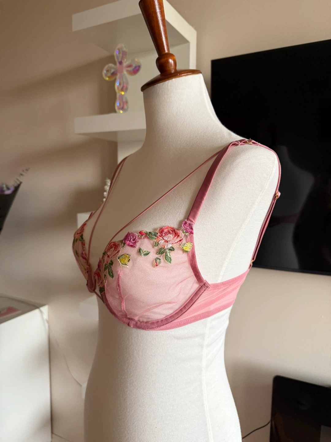 Victoria's Secret Pink Floral Bra - Size 34C - photo 3