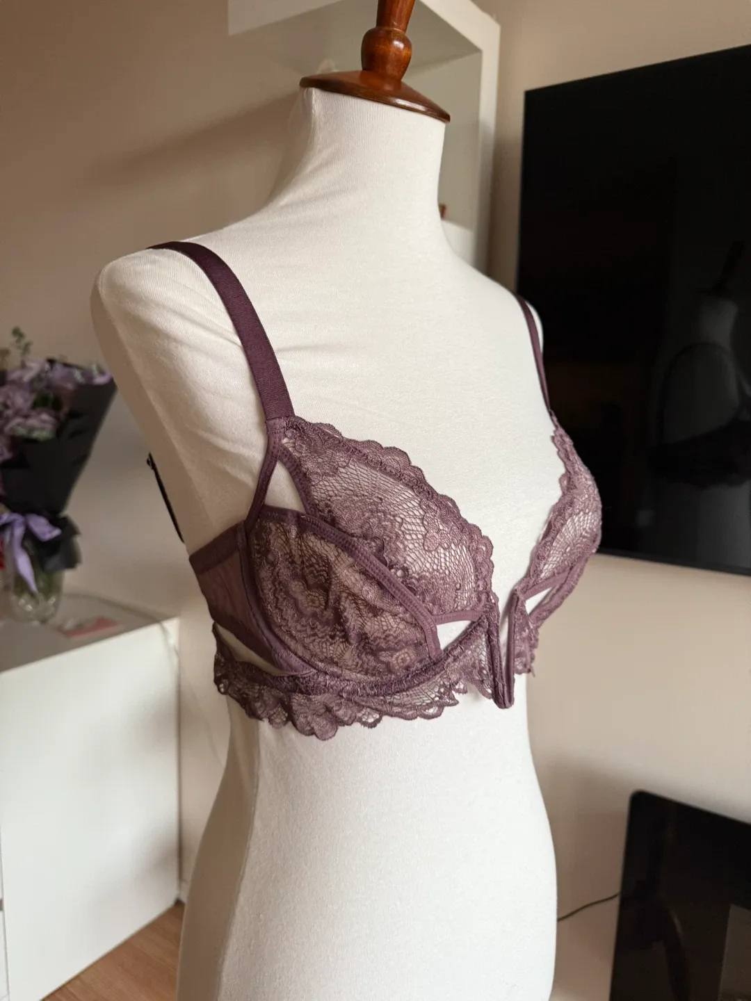 Thistle and Spire Aubergine Bra - Size 36C