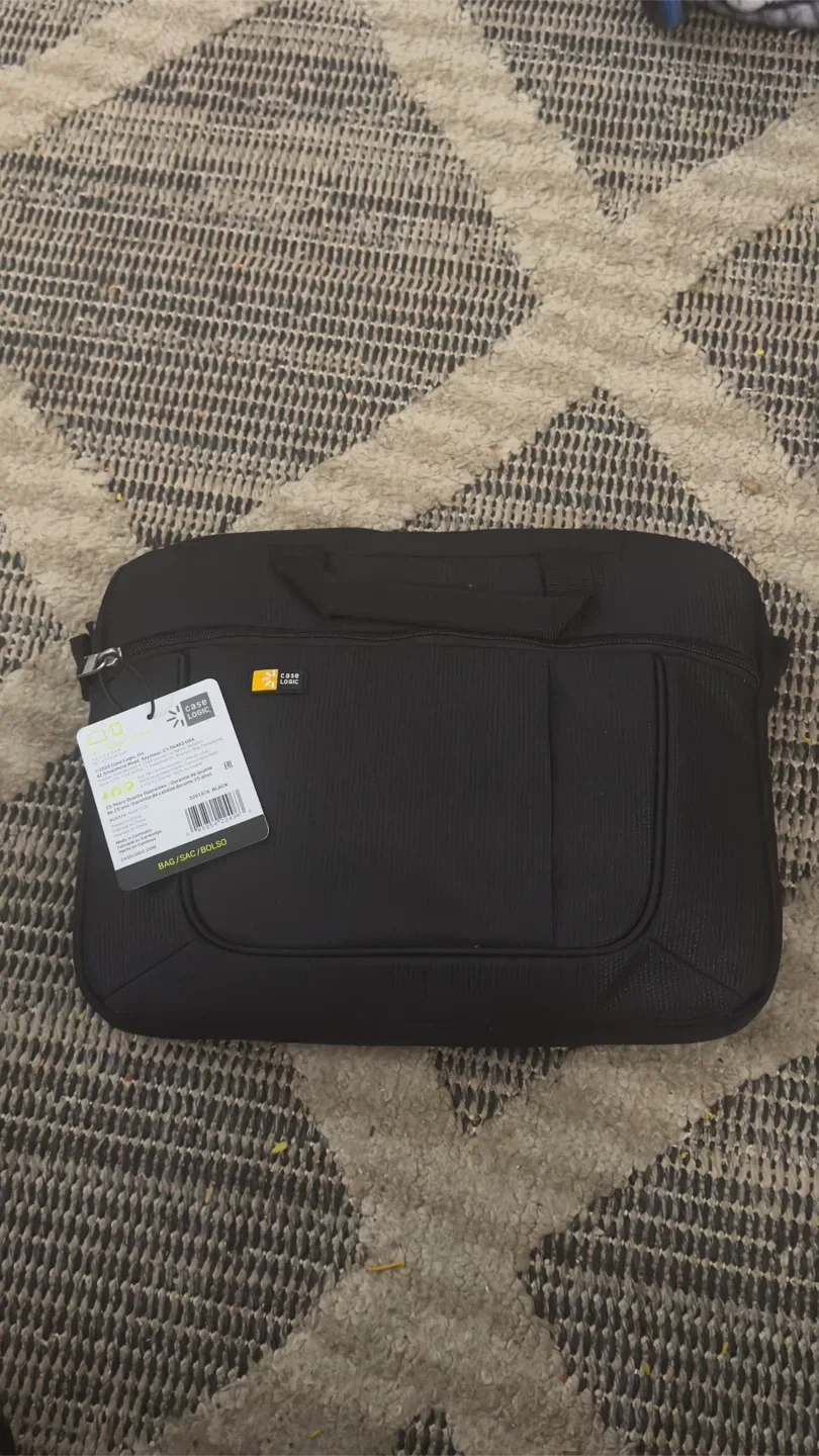 Case Logic 14.1" Laptop and iPad Slim Case - Black