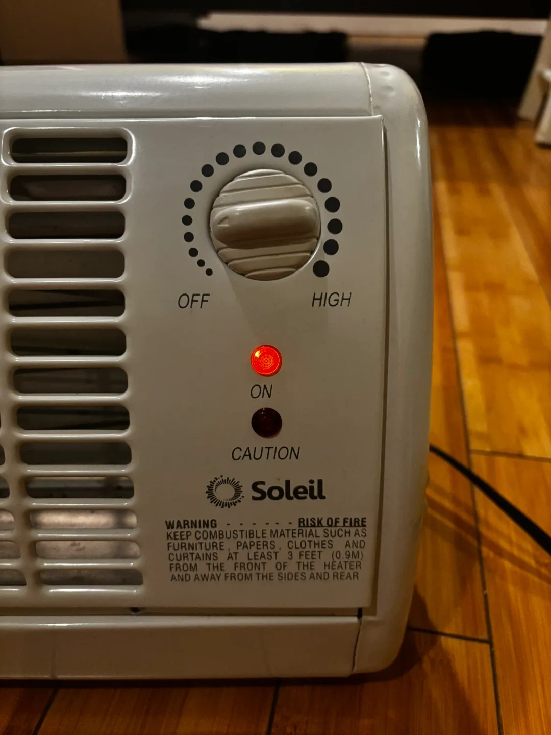 Soleil Personal Space Heater image indicator(2)