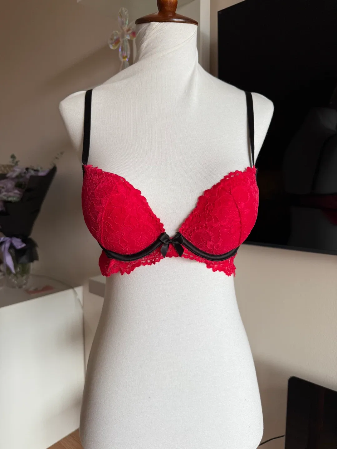 Red Lace Bra 34A