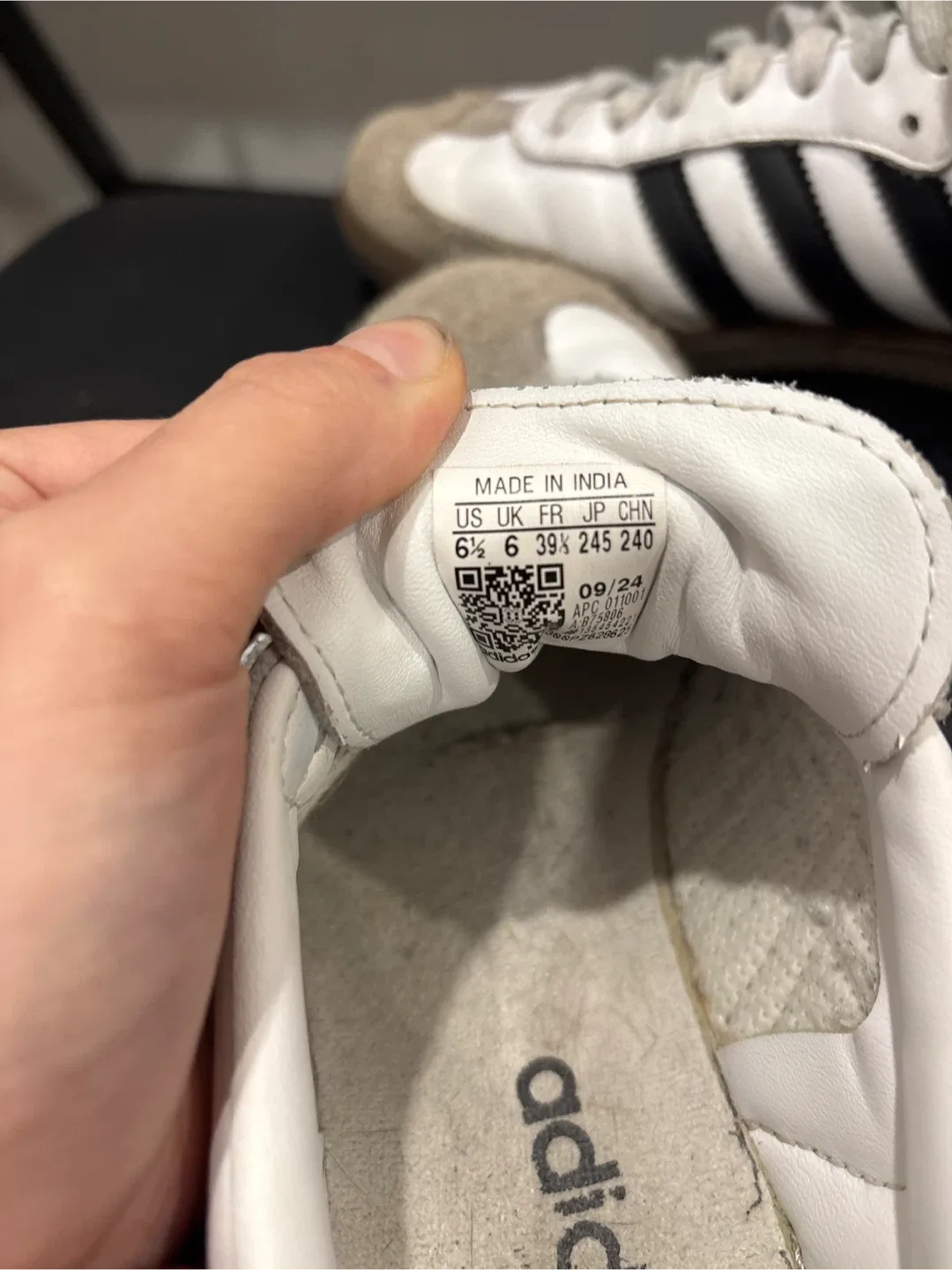 Adidas Samba White/Black, US 6.5 image indicator(3)