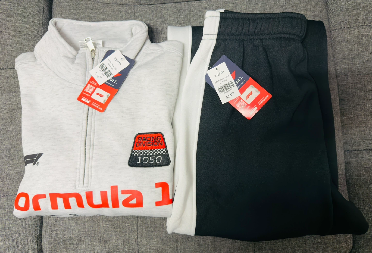 Formula One Matching Women Hoodie & Pants Set – Brand New - photo 2