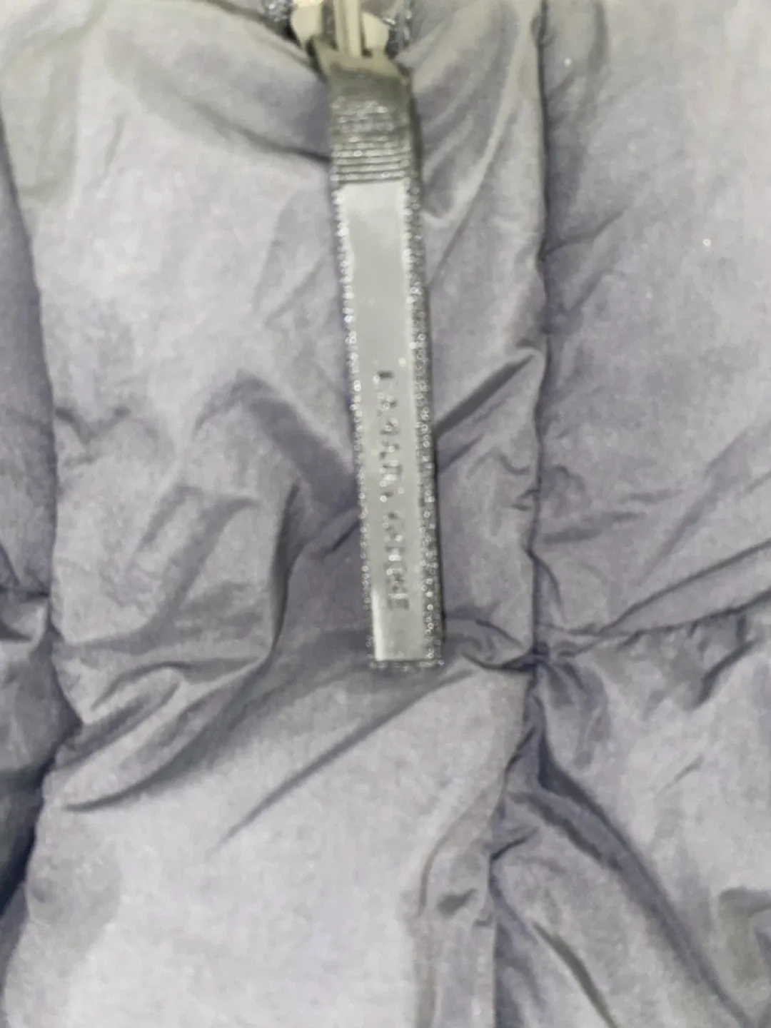 Canada Goose Puffer Jacket - XL image indicator(3)