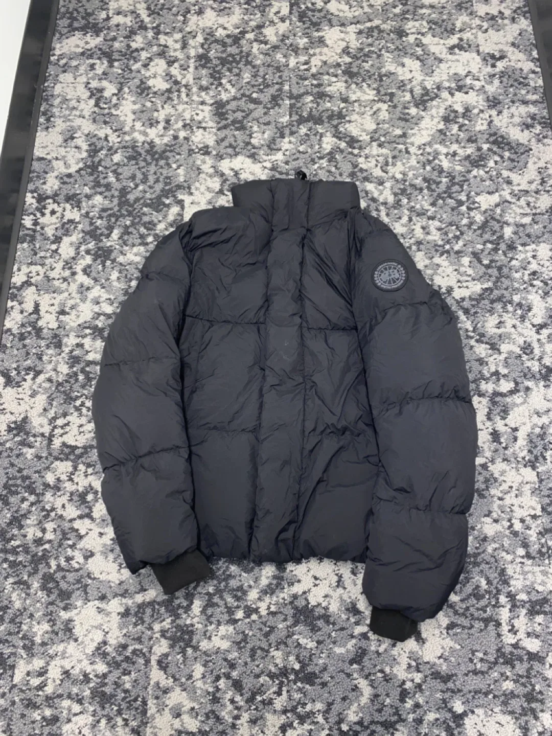 Canada Goose Puffer Jacket - XL