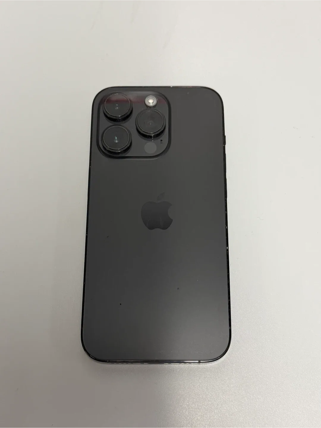 Apple iPhone 14 Pro - Excellent Condition