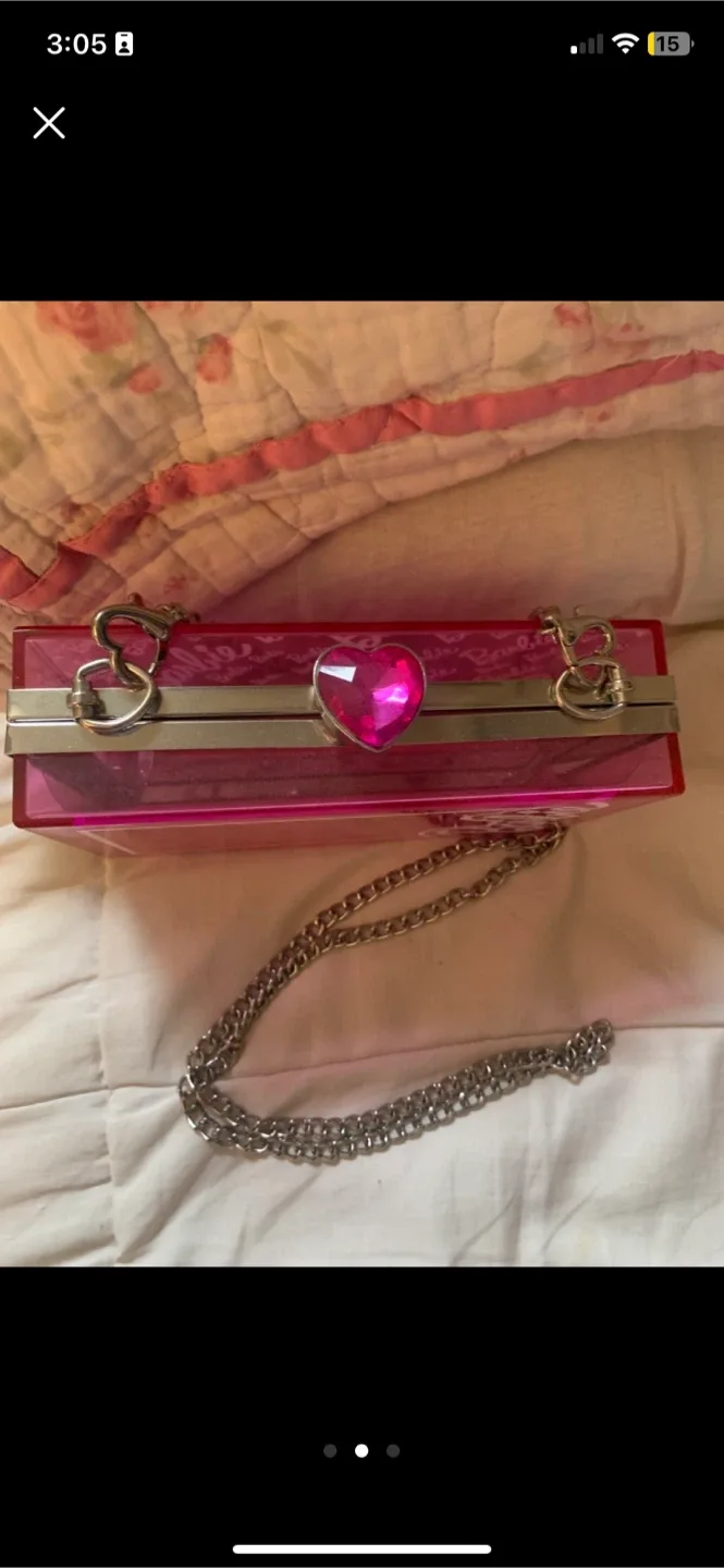 Barbie Pink Acrylic Clutch with Chain image indicator(2)
