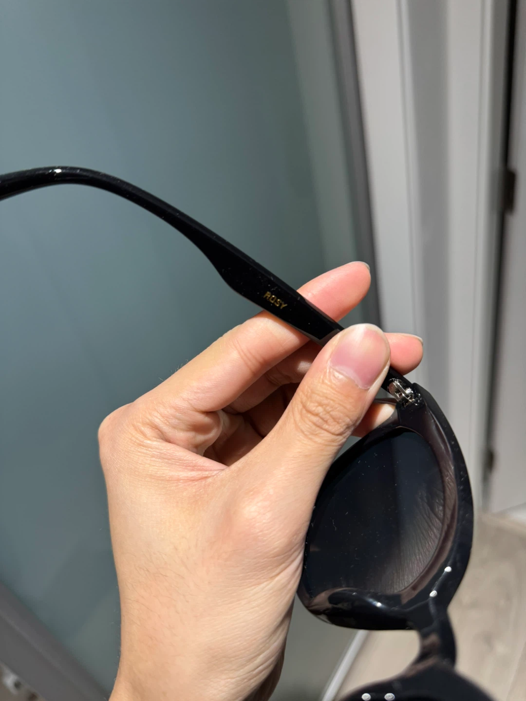 Gentle Monster Rosy Sunglasses - Black - photo 3