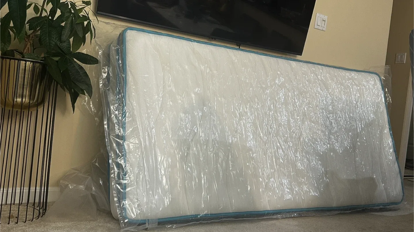 Twin XL Mattress | Linenspa 10-Inch