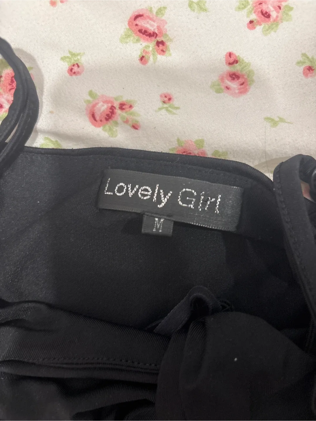 Lovely Girl Black dress - Size M image indicator(3)