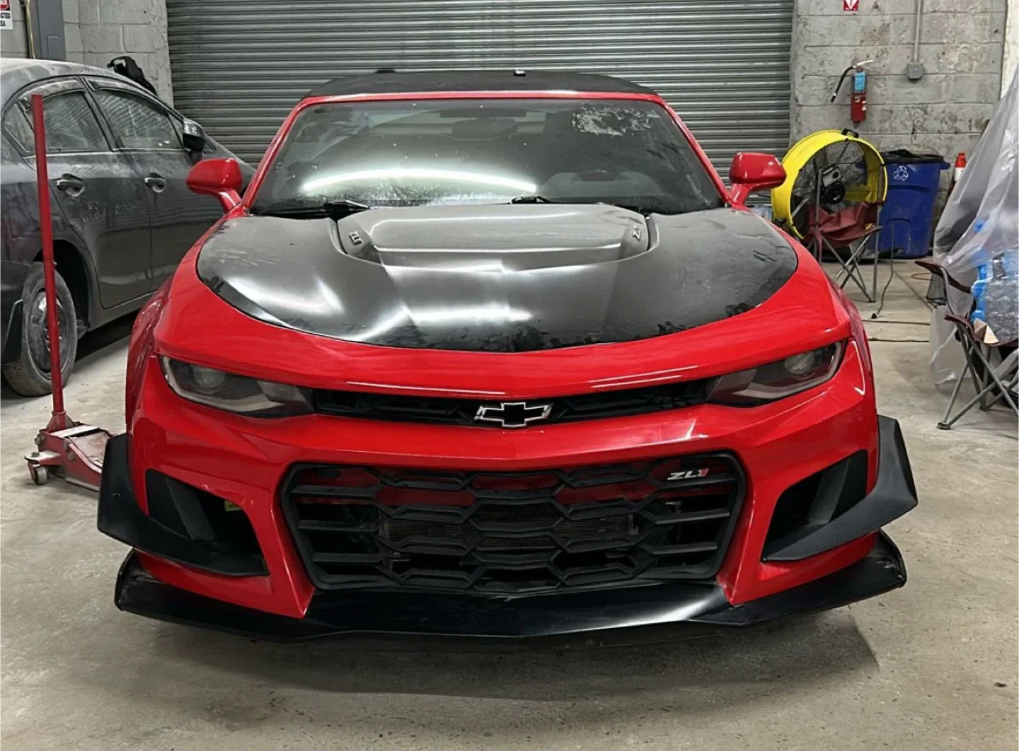 Red Chevrolet Camaro 1lt