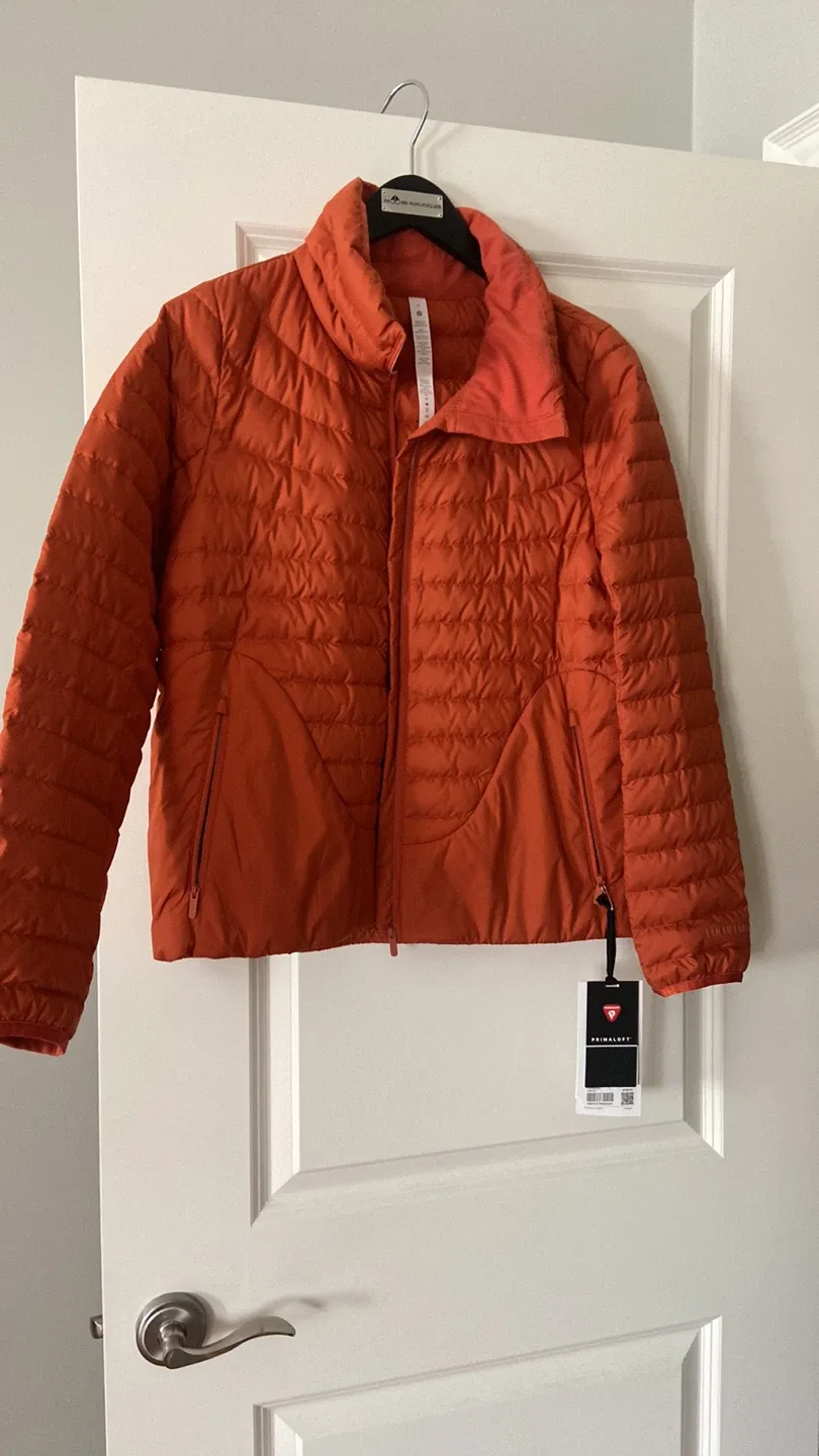 Lululemon Primaloft Puffer Jacket - Size 6 image indicator(3)