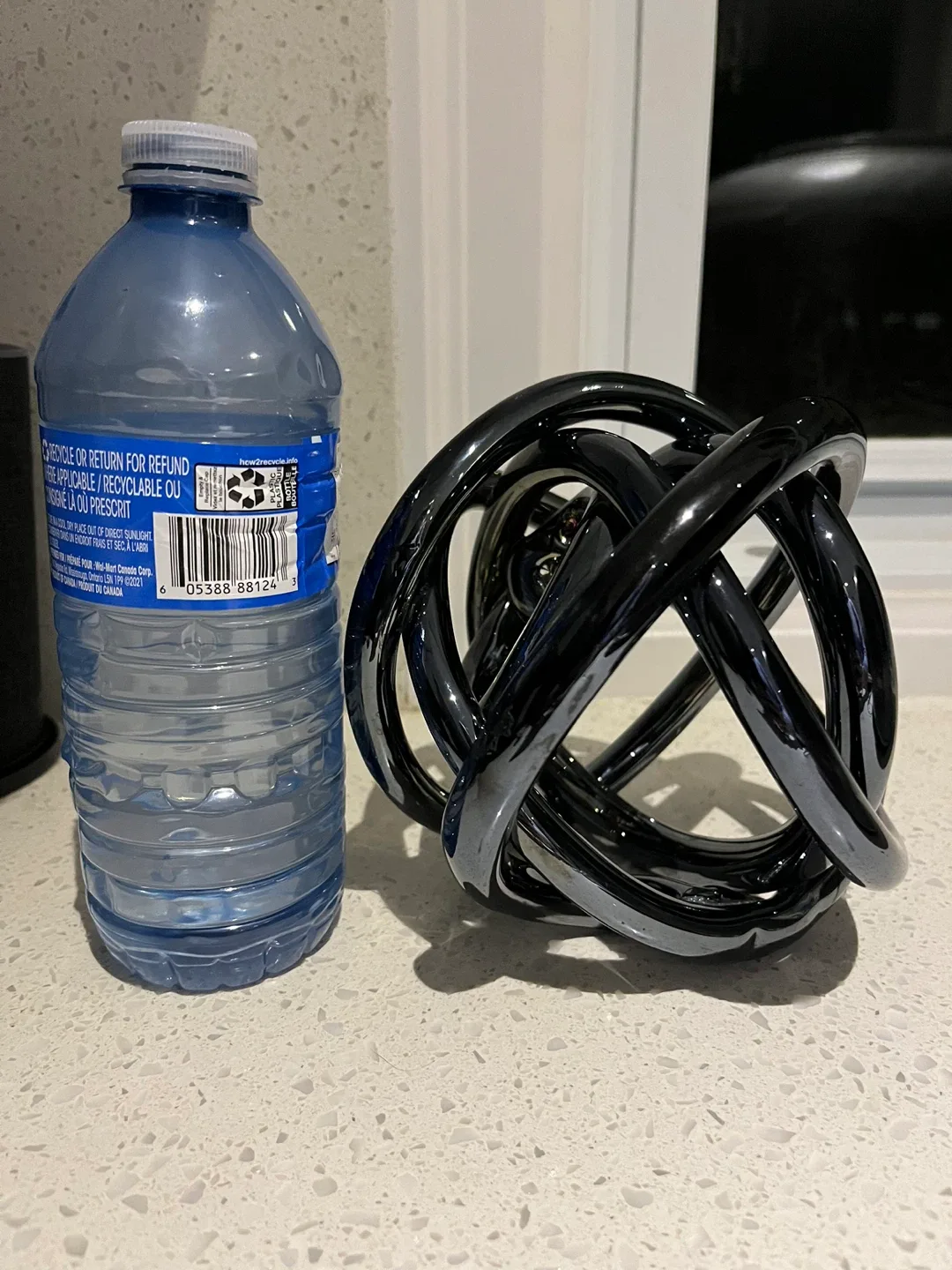 New Black glass Decorative Knot Sculpture