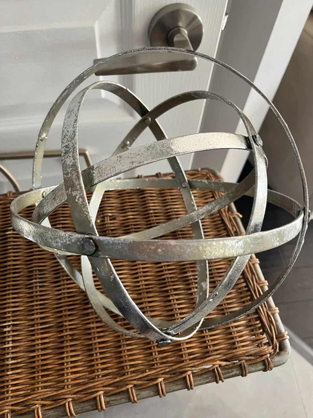 Set of 3 Metal Decorative Orb Spheres image indicator(5)