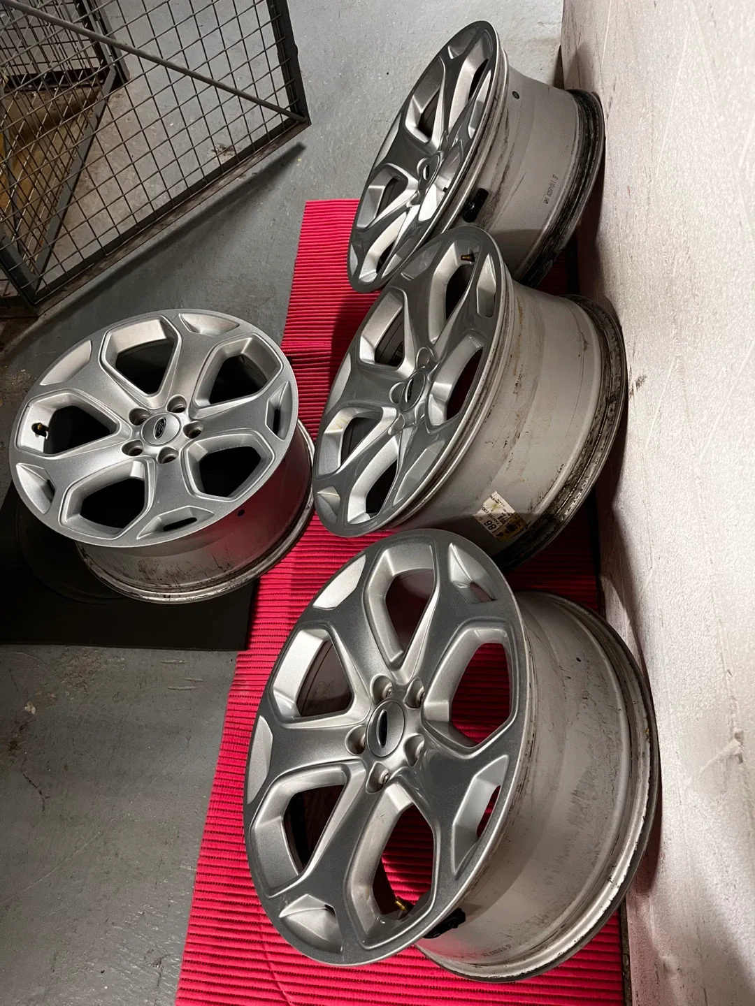 Rims for Ford Edge / Lincoln MKX 18” with TPMS Sensors image indicator(3)