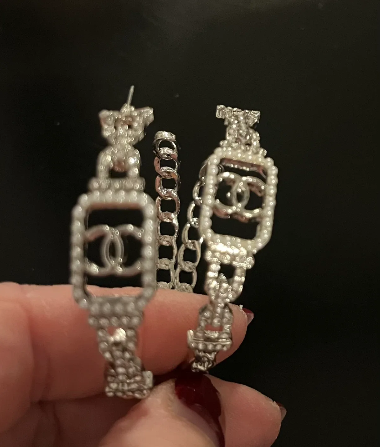 Chanel Earrings image indicator(9)