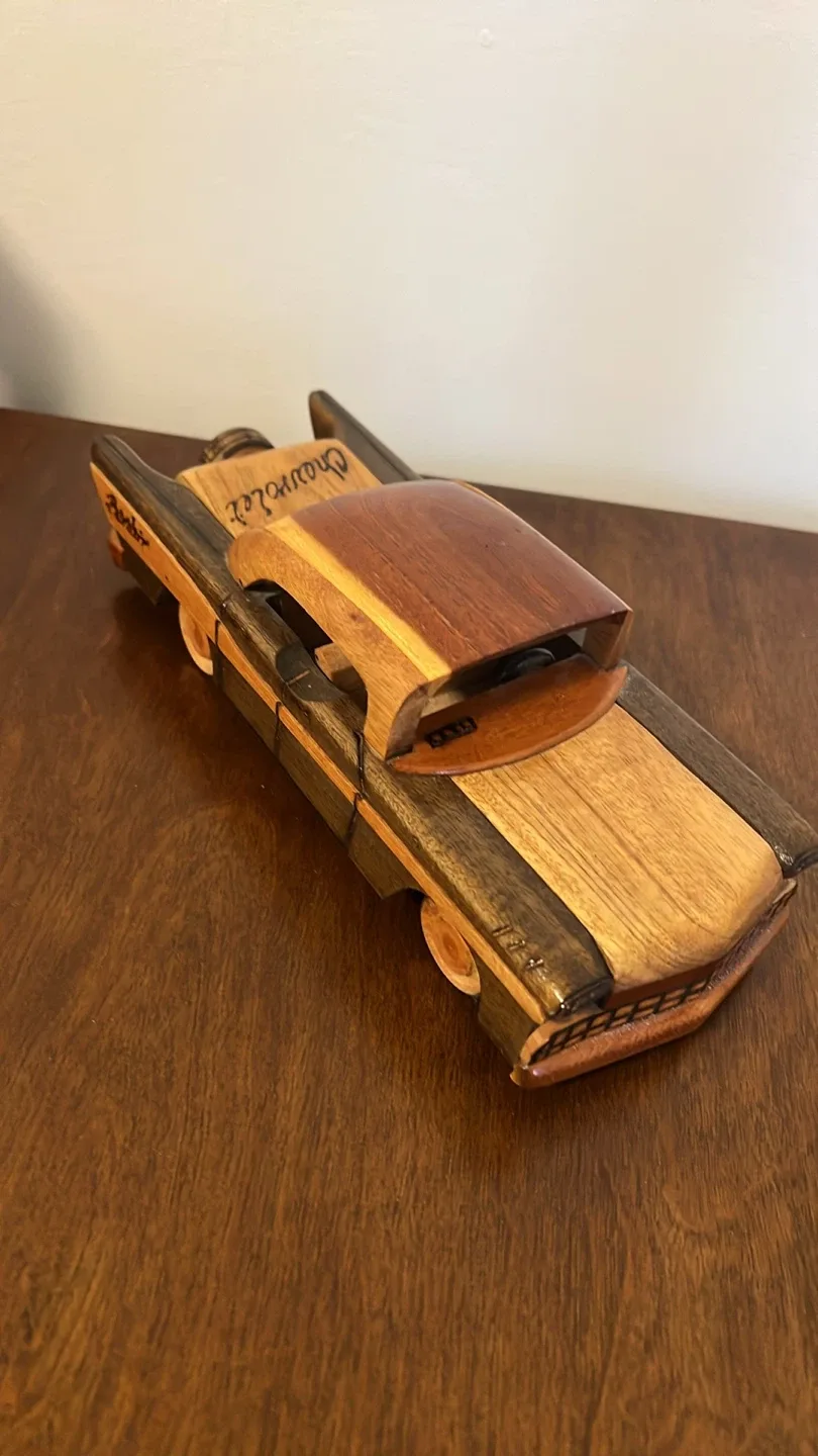 Chevrolet Belair Wooden Model Car image indicator(2)