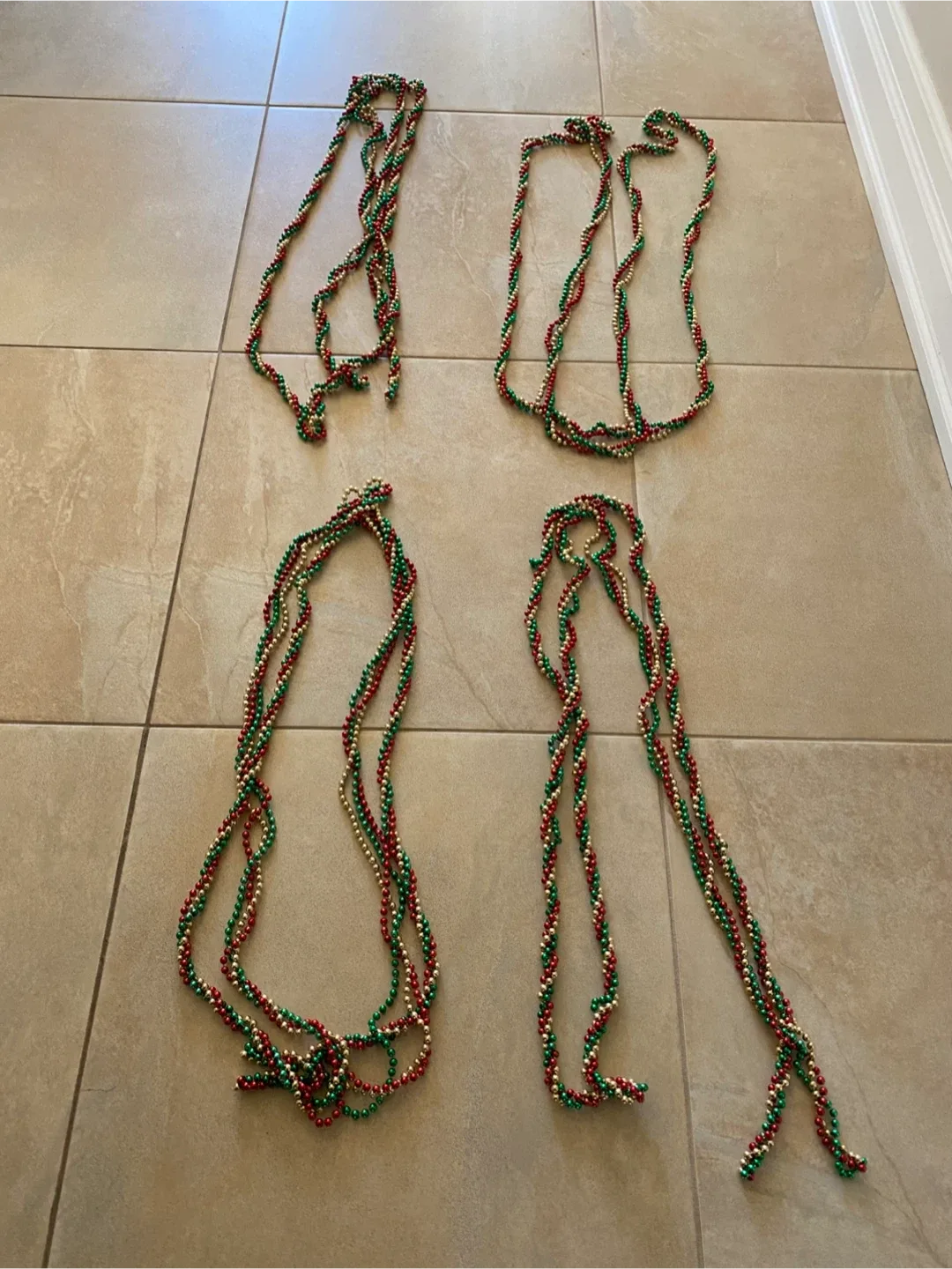 Christmas Garland - Set of 4