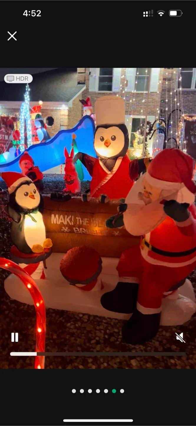 Christmas Inflatables Set image indicator(6)