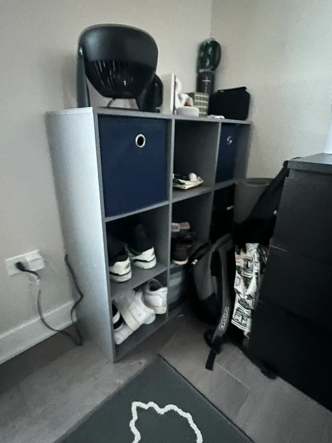 9 storage space cube organizer!