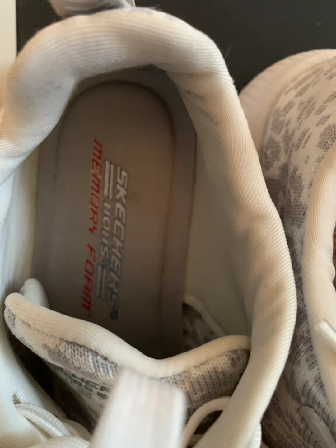 Skechers Bobs Memory Foam Shoes - Size 8 - photo 4