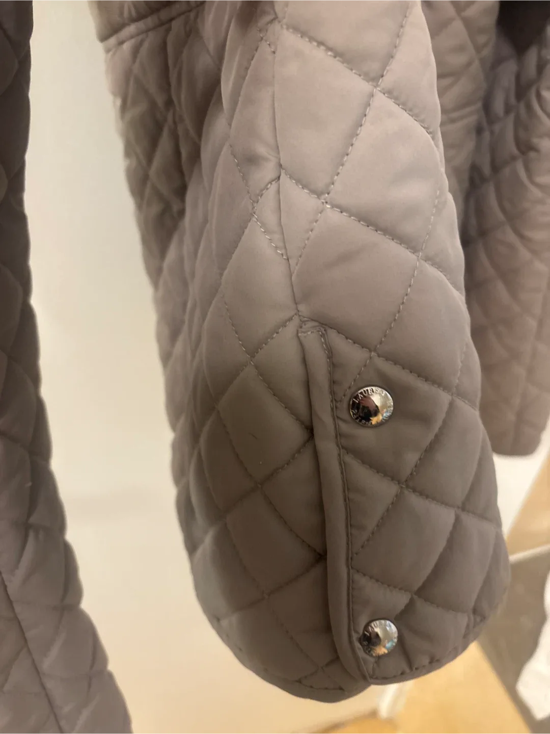 Lauren Ralph Lauren Quilted Jacket - Size L image indicator(7)