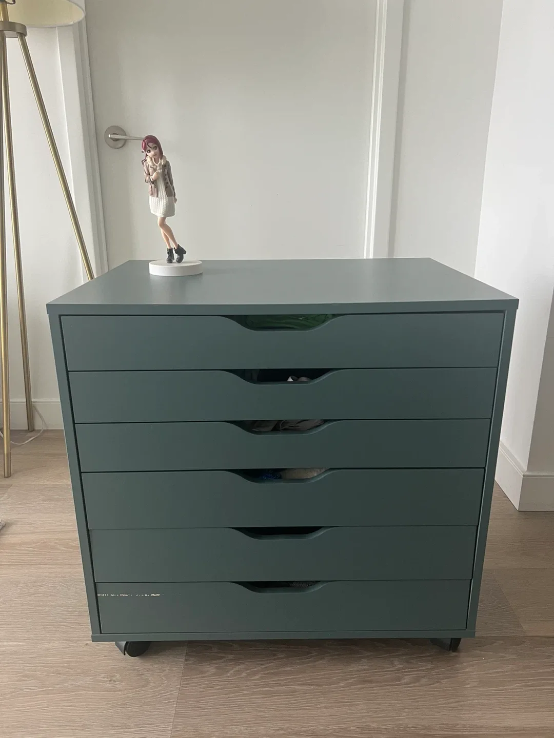 Drawer Unit on Casters 26”x26”