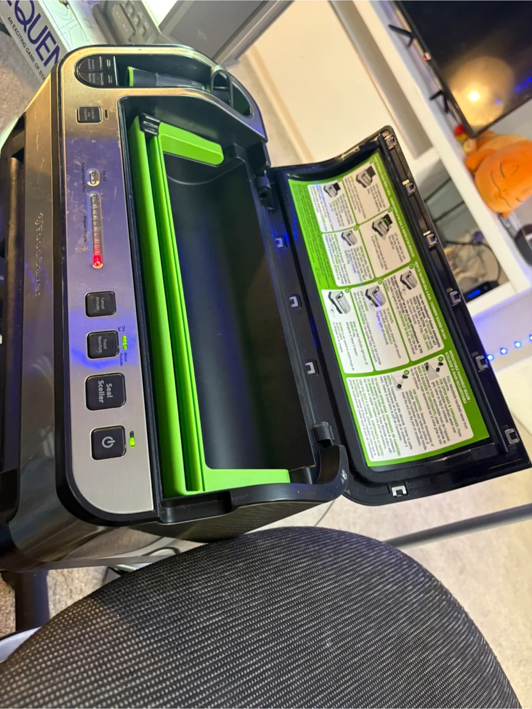 FoodSaver Vacuum Sealer