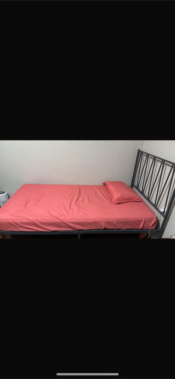 Black Metal Bed Frame and mattress image indicator(3)