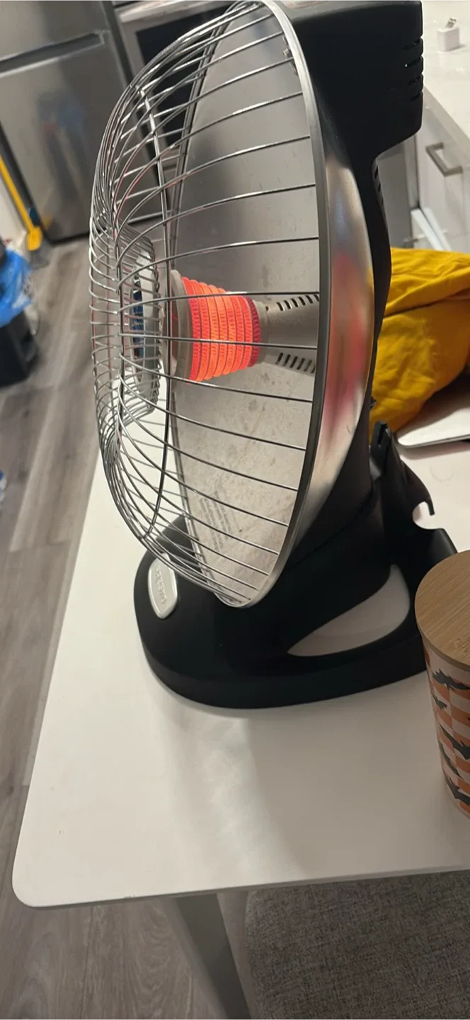 Presto HeatDish Electric Heater