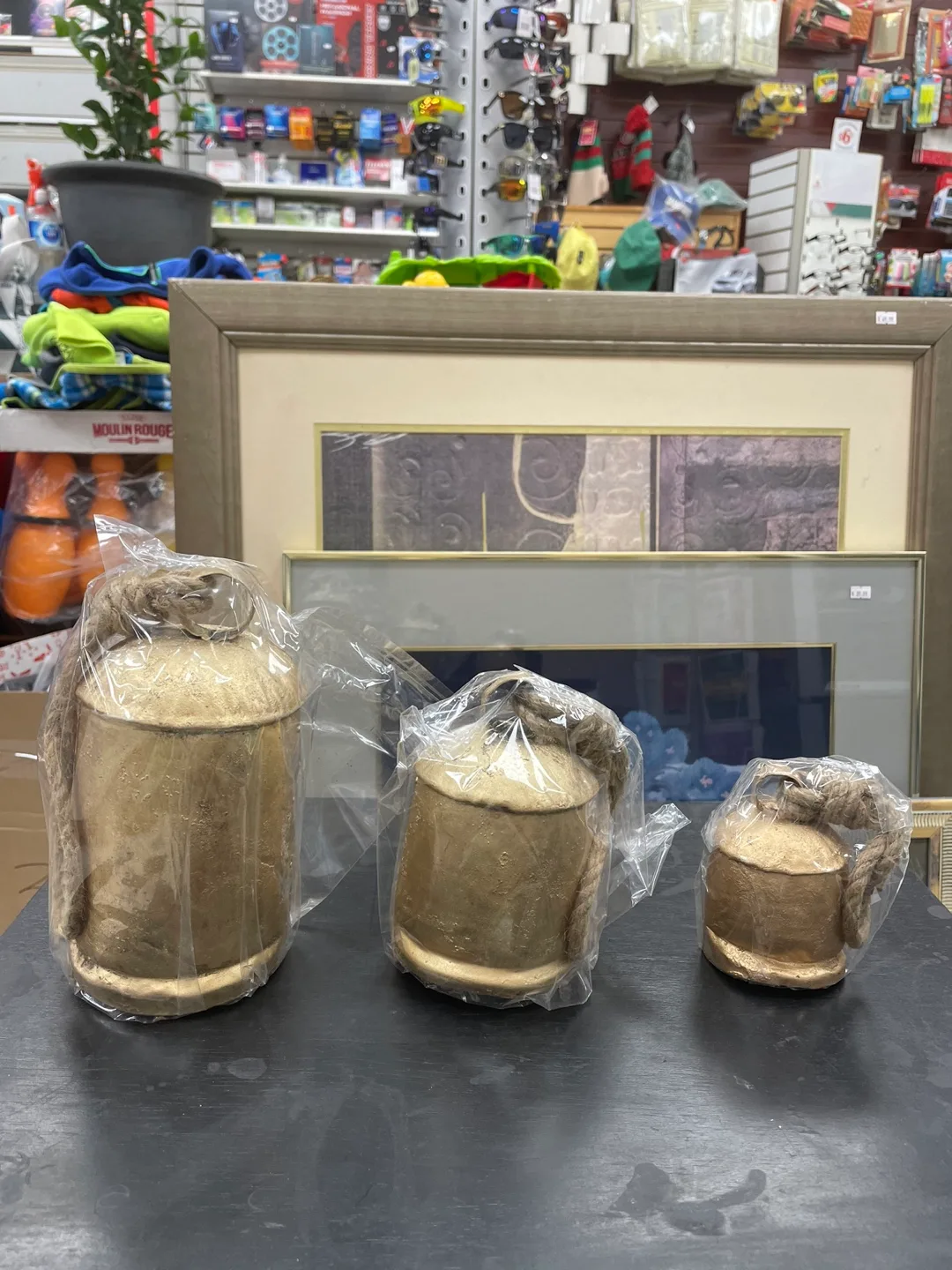 Belluxe Harmony Cow Bells - Set of 3 image indicator(3)