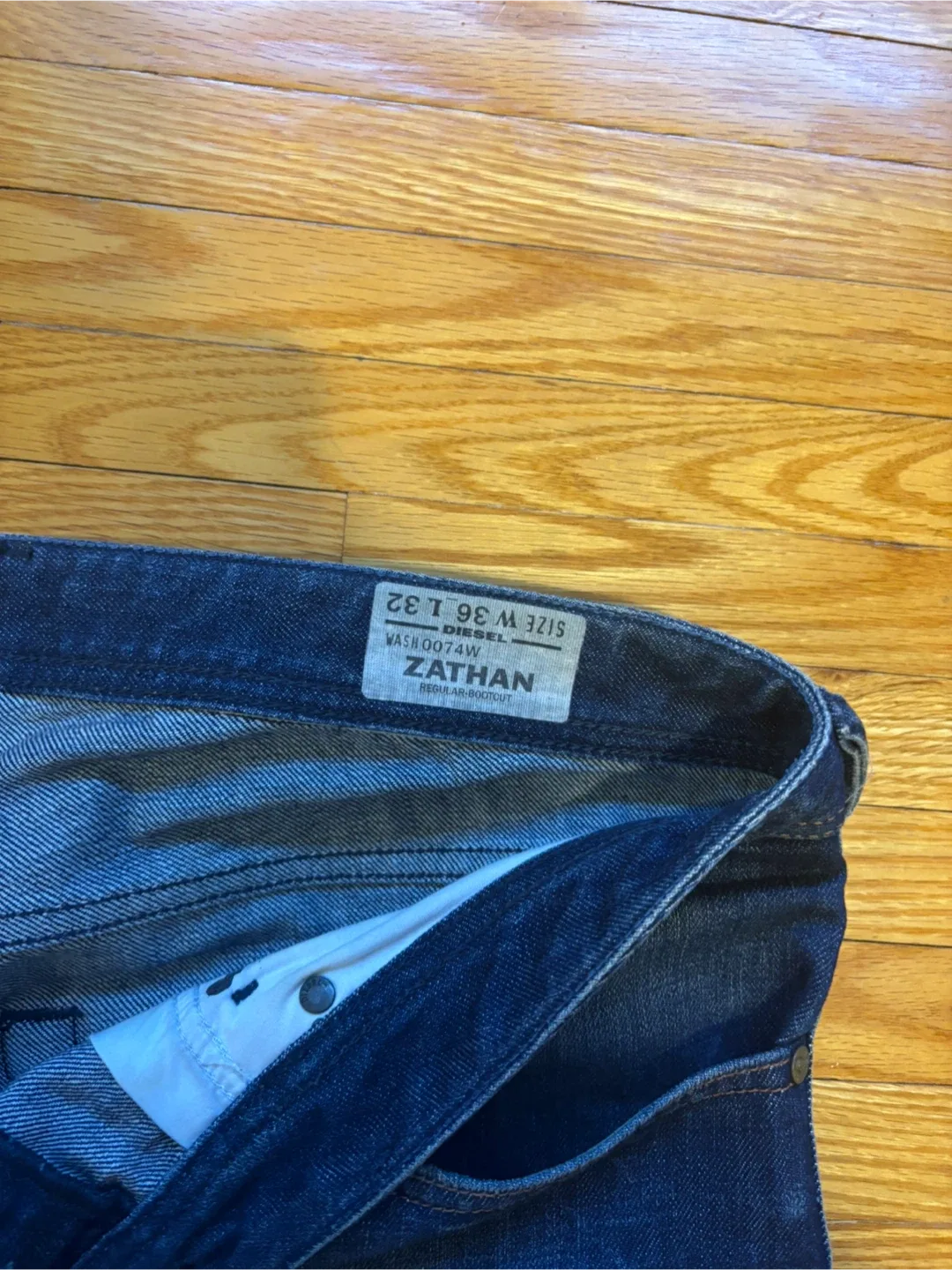 Men’s Diesel Jeans image indicator(3)