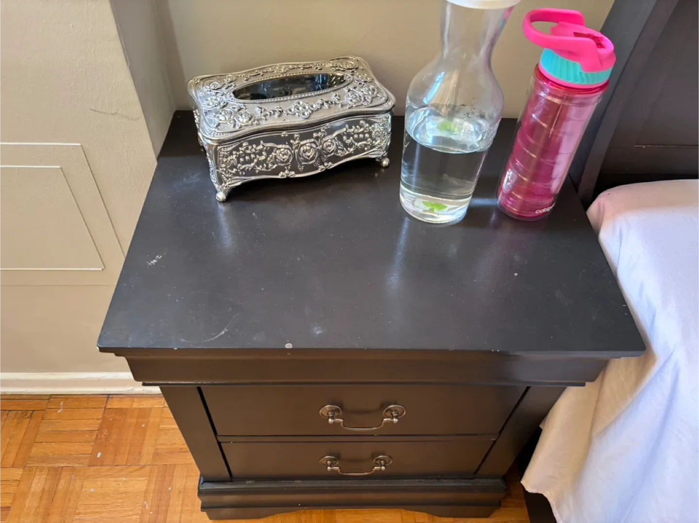 Queen Size Bed Frame - Dark Wood image indicator(7)