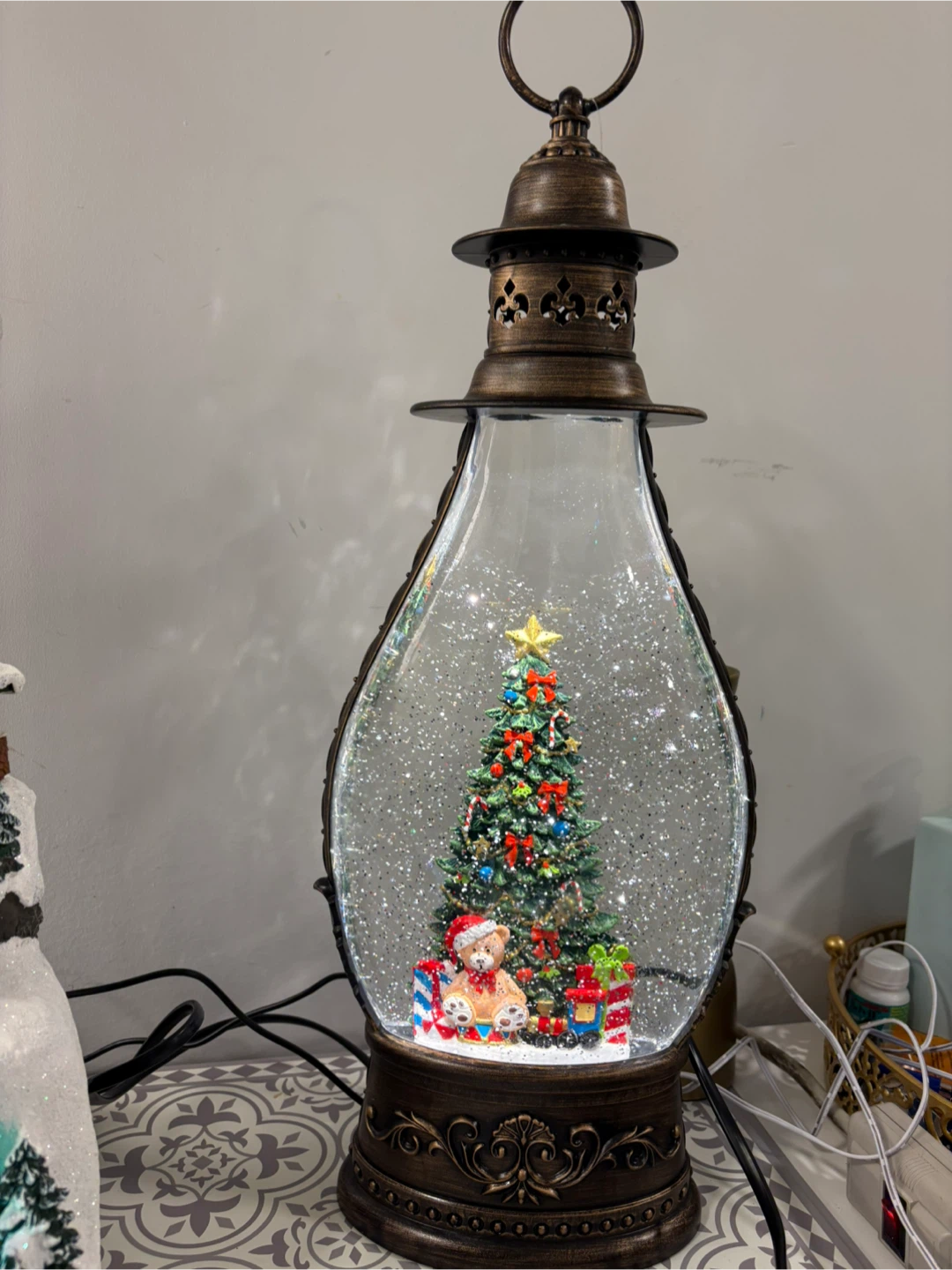 Christmas Tree Snow Globe Lantern - photo 3