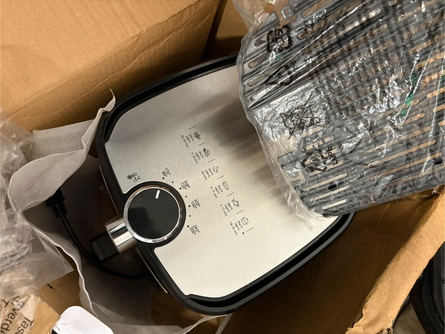 New Insignia Air Fryer - Stainless Steel image indicator(2)