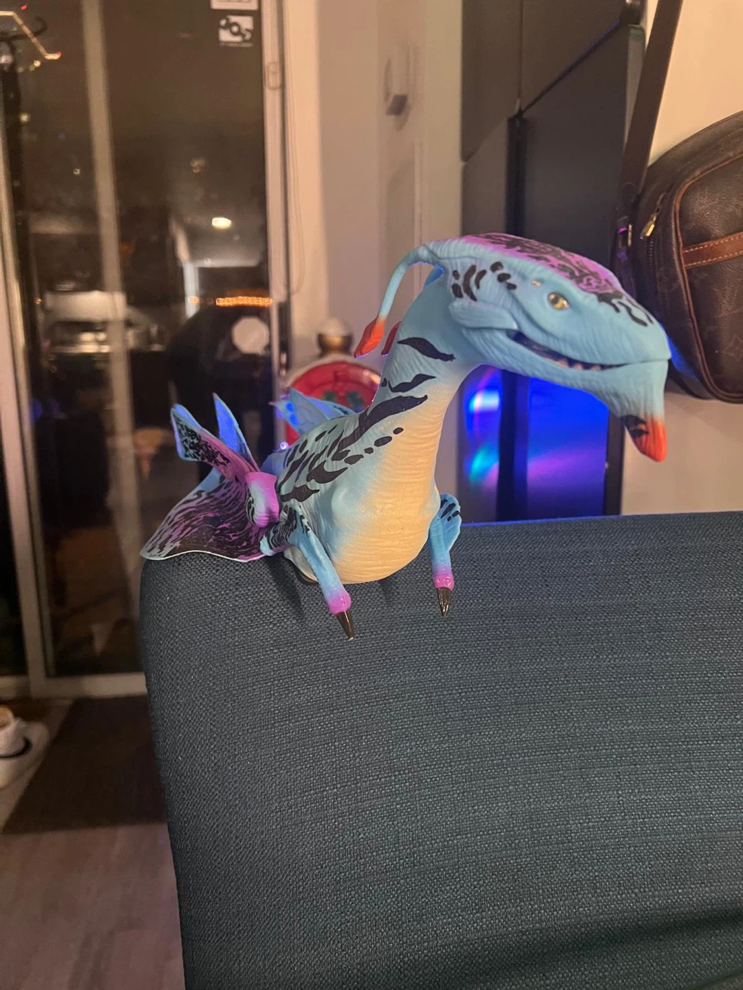 Pandora Avatar World Shoulder Bag & Banshee Toy - photo 5