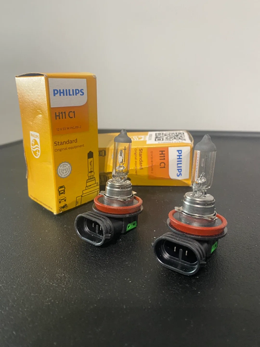 Set of 2 Philips H11 C1 Standard Halogen Bulbs - New! image indicator(2)