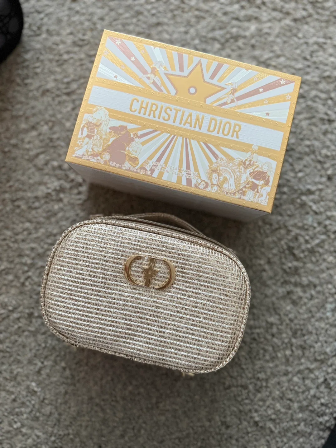 Christian Dior Vanity Case with Box image indicator(5)