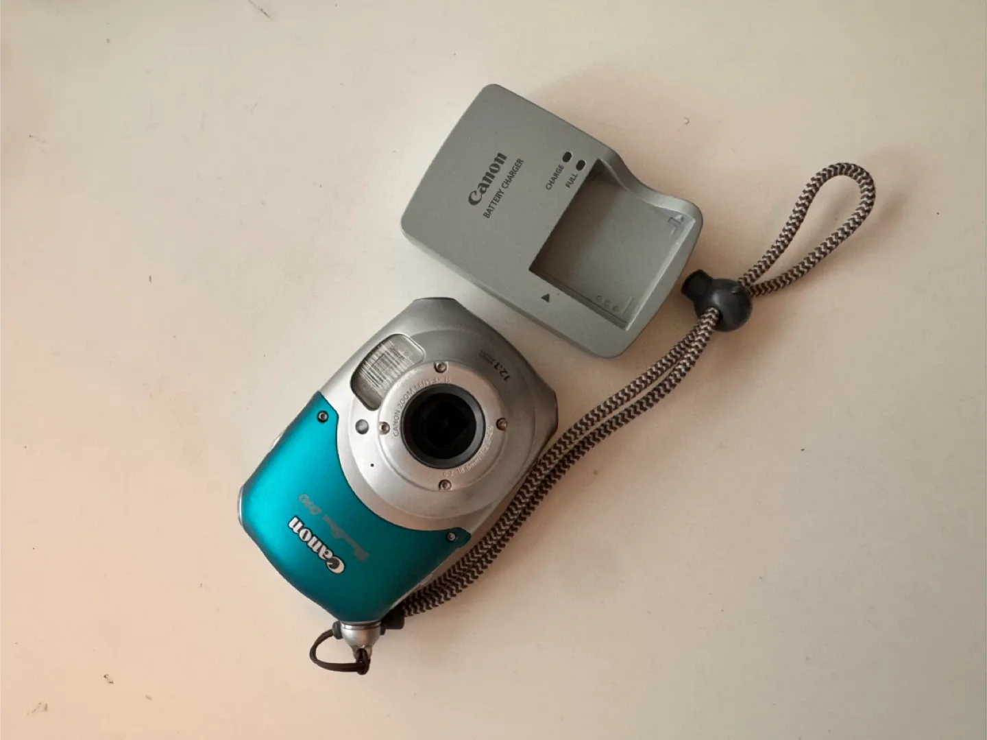 Canon PowerShot D10 Waterproof Digital Camera