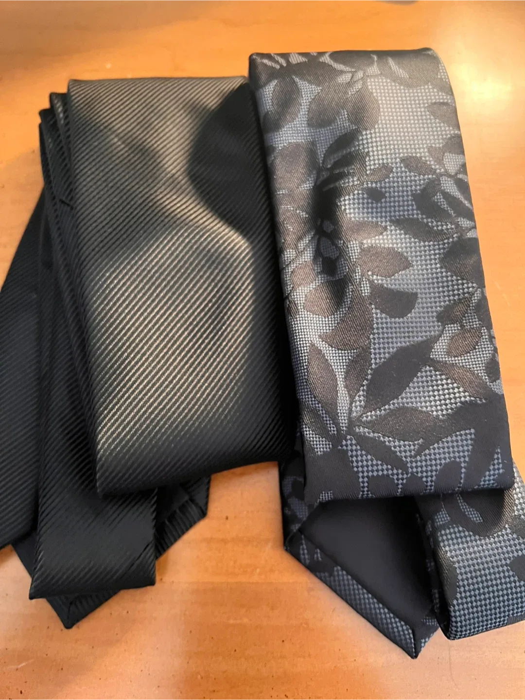 Geoffrey Beene & Reaction Kenneth Cole Ties image indicator(2)
