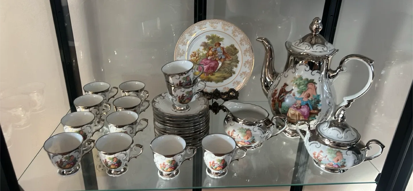 Hutschenreuther Tirschenreuth Tea Set image indicator(3)