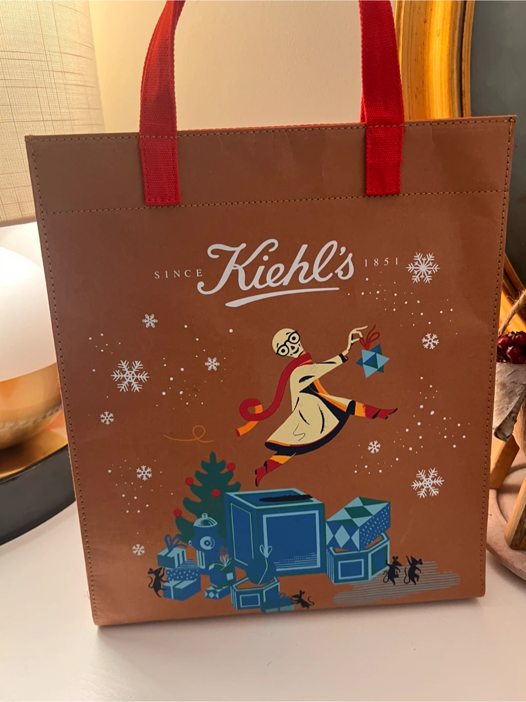 Kiehl's Tote Bag and Enamel Pin Bundle - photo 3