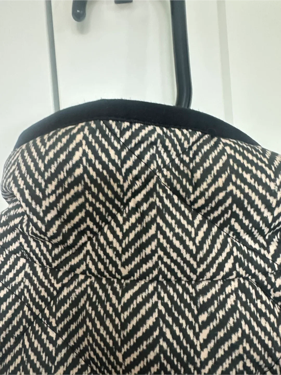 J.Crew Herringbone Puffer Vest - XS image indicator(8)