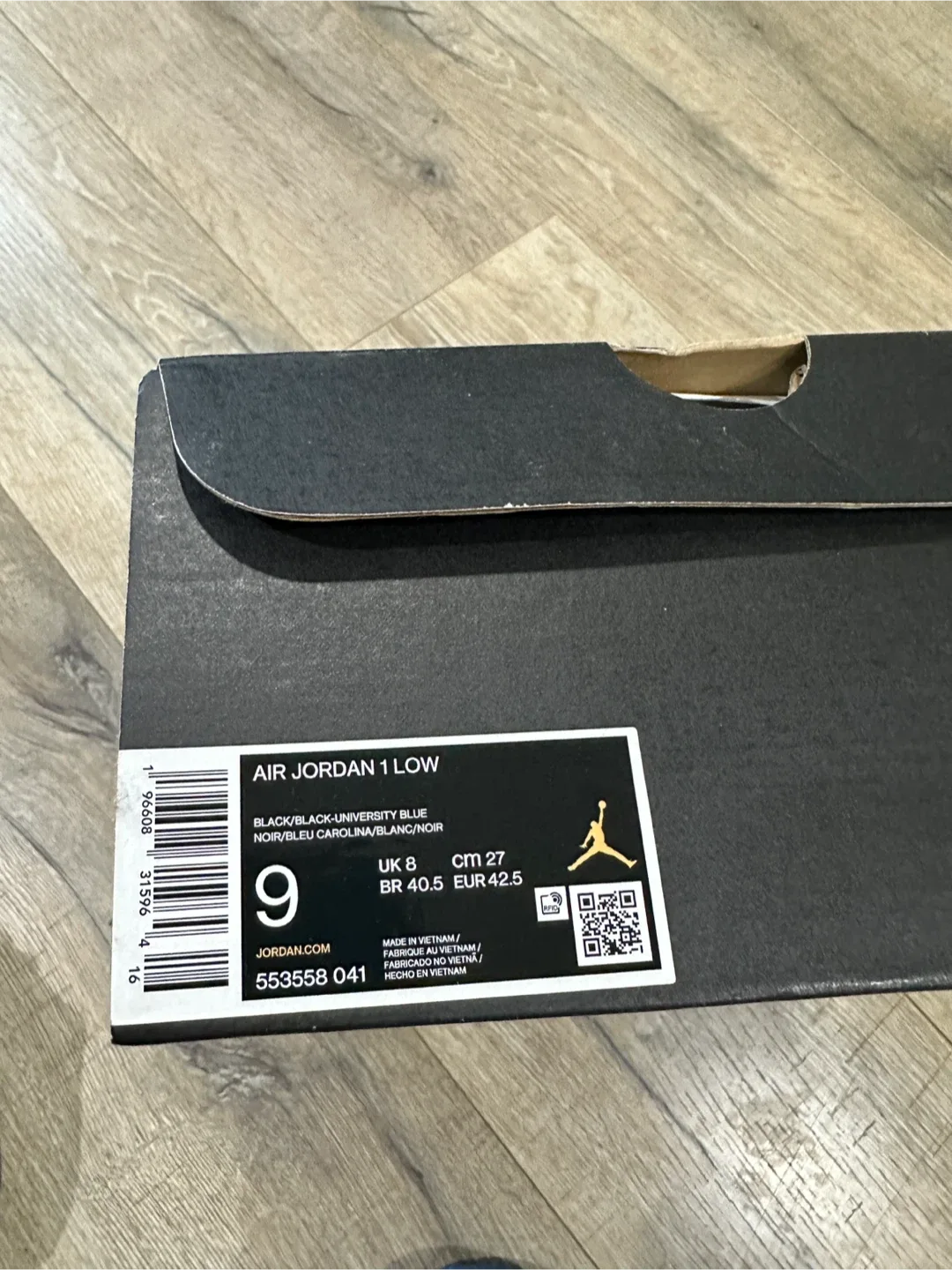 Air Jordan 1 Low Black/Blue - Size 9 image indicator(5)