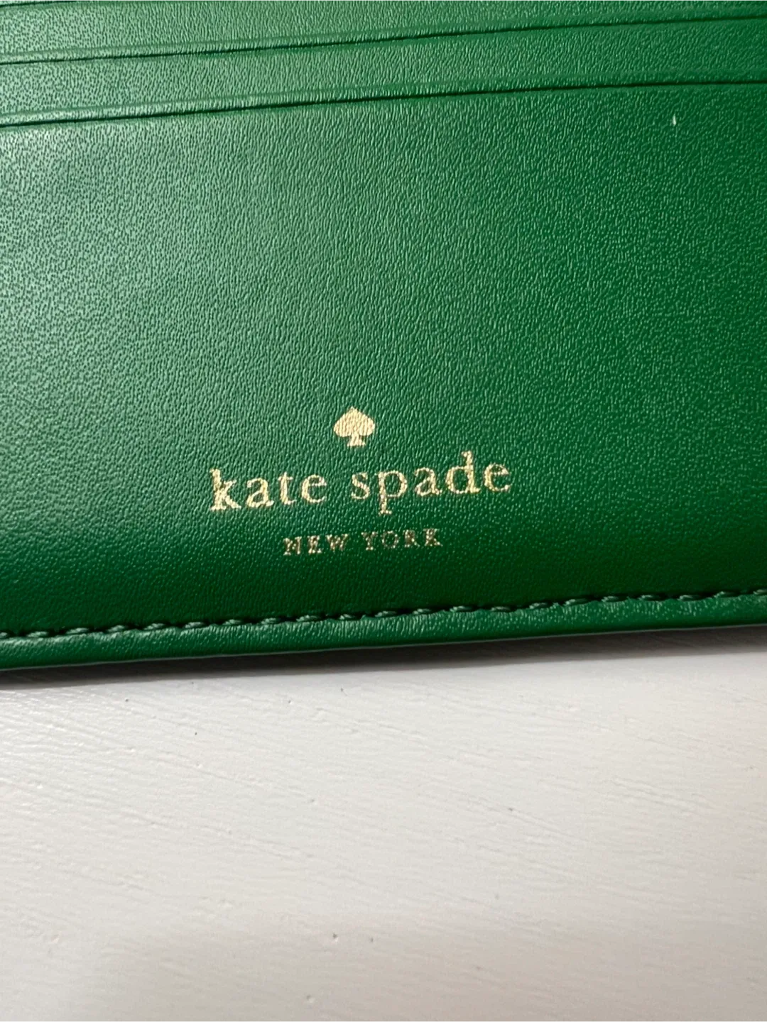 Kate Spade Green Card Holder image indicator(2)