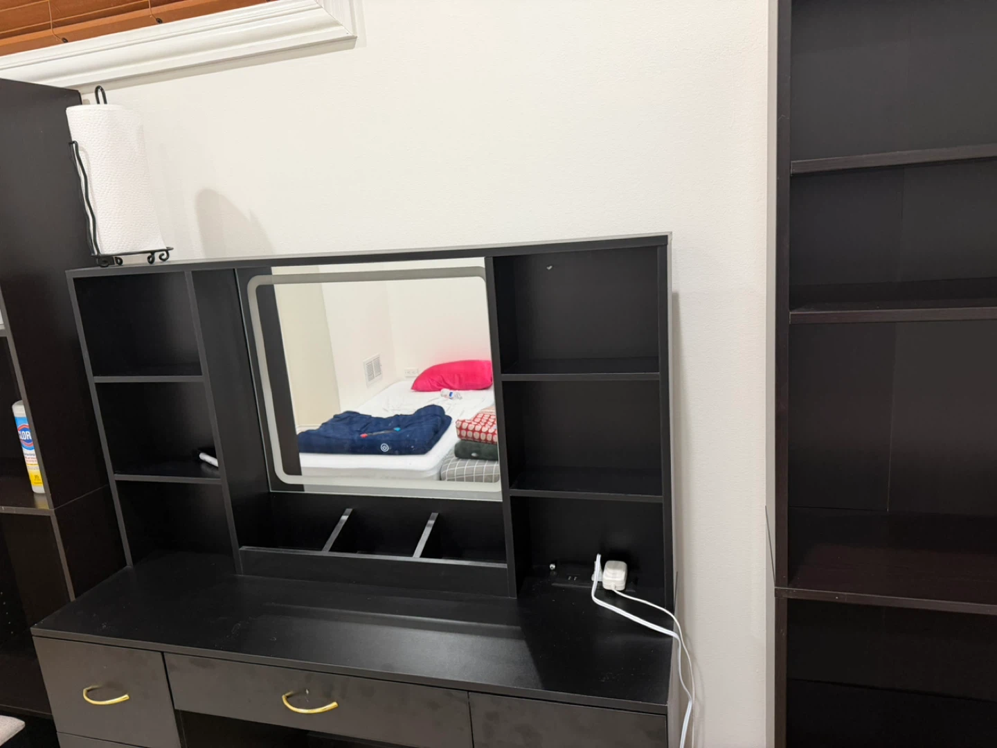 Vanity Desk with Lighted Mirror - photo 3