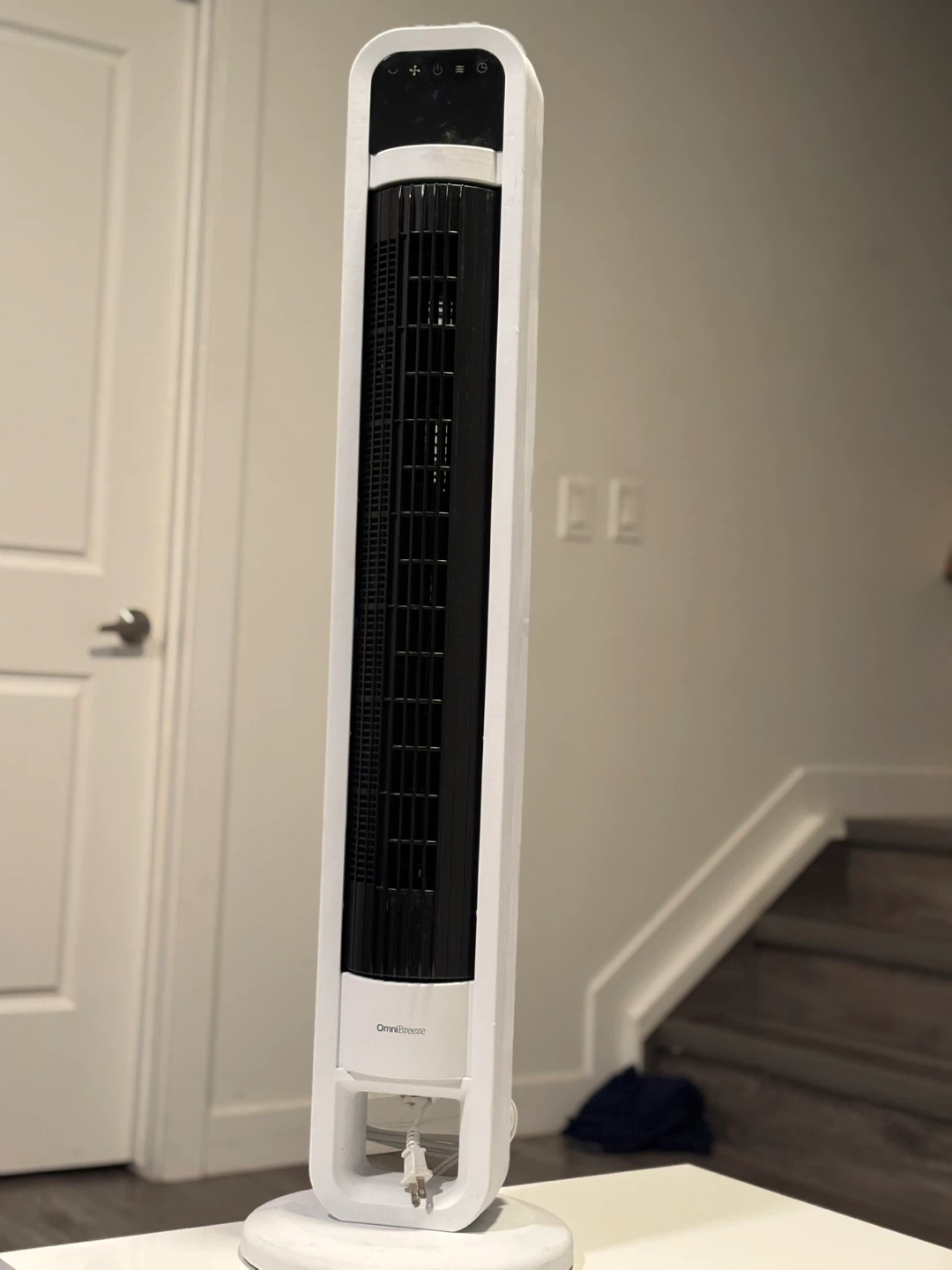 OmniBreeze Tower Fan - White - photo 3