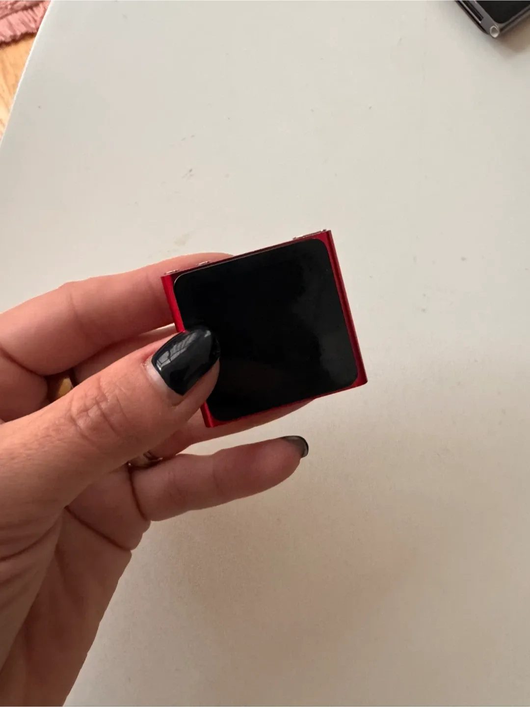 Apple iPod Nano Red