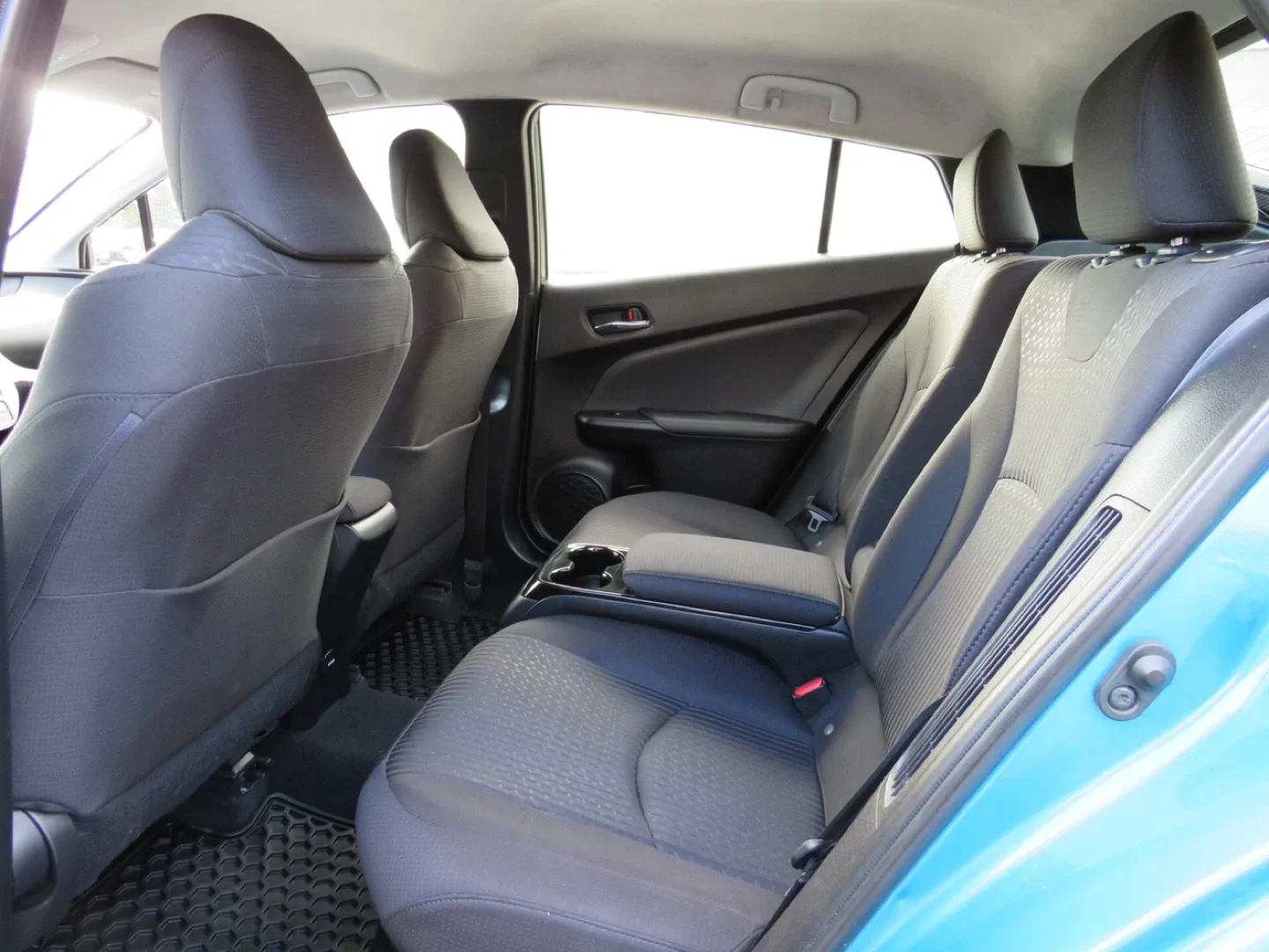 2018 Toyota Prius Prime image indicator(8)